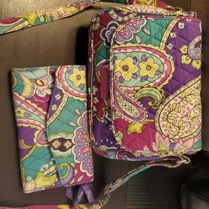 Vera Bradley medium crossbows bag